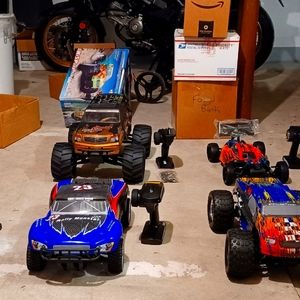 RC Gas Powered Nitro Cars And Trucks 5 PCS
